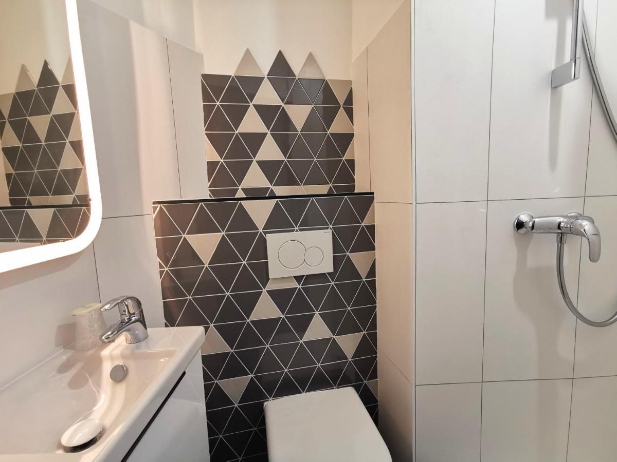 Hotel Alnea Cannes Bagian luar foto