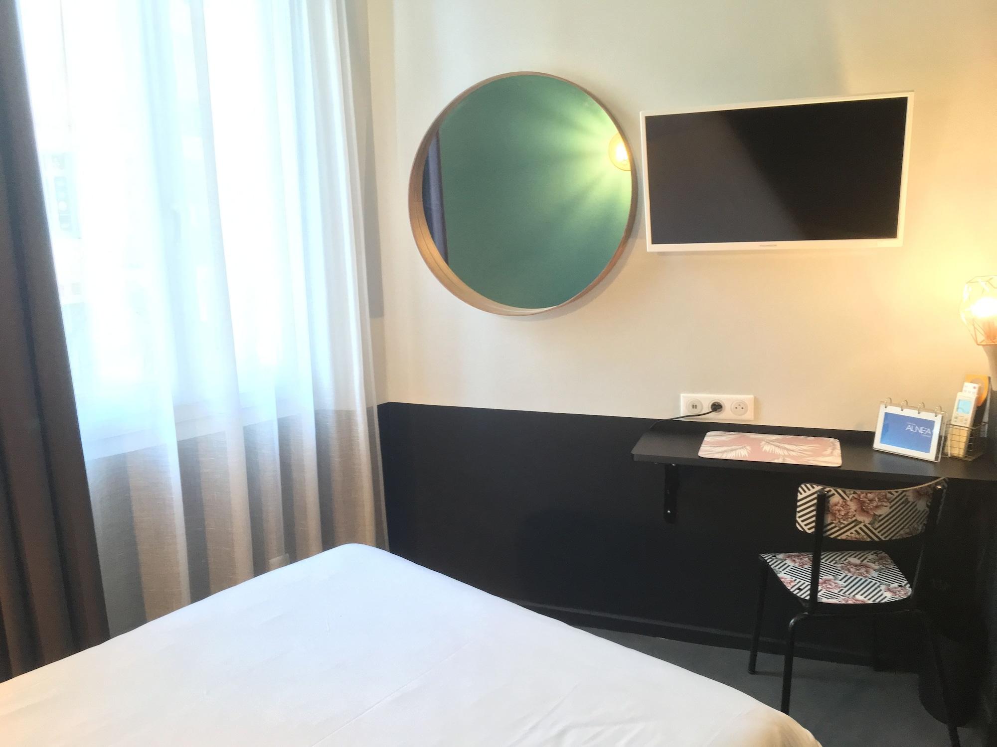 Hotel Alnea Cannes Bagian luar foto
